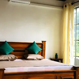 Hostel Barefoot